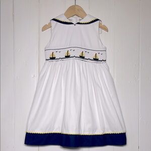 CARRIAGE BOUTIQUE VGUC Smocked Nautical Sailboat Dress